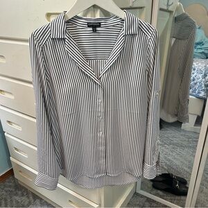 Express Black & White Vertical Stripe Button-Front Workwear Office Blouse✨